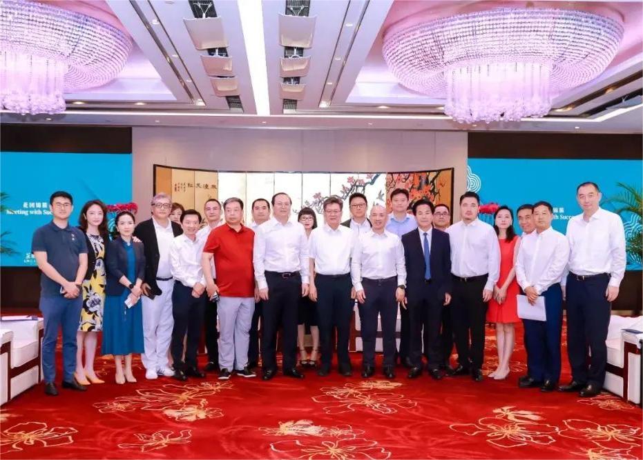 德赢VWIN董事长李军赴广州考察交流